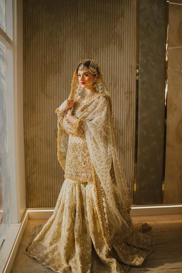 Noor e Hayat - Image 3