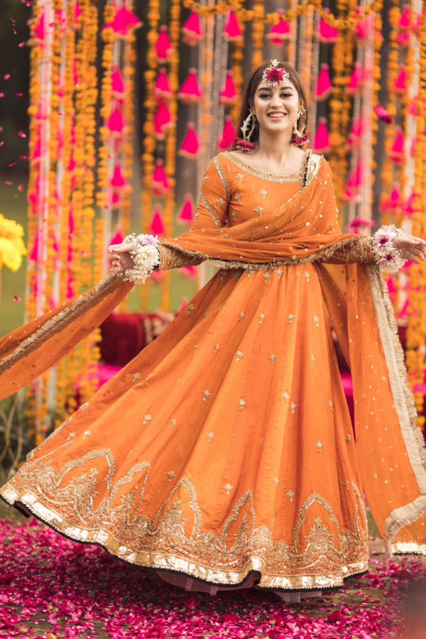 Orange Pishwas